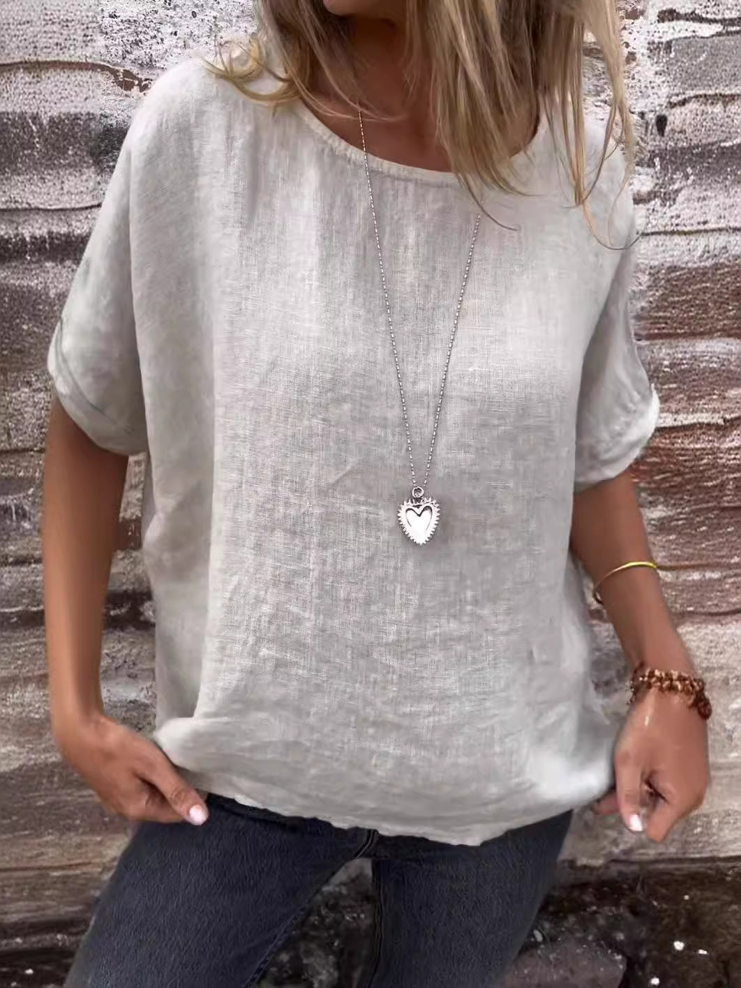 Women's Round Neck Long Sleeve Cotton And Linen Loose-fitting T-shirt Top